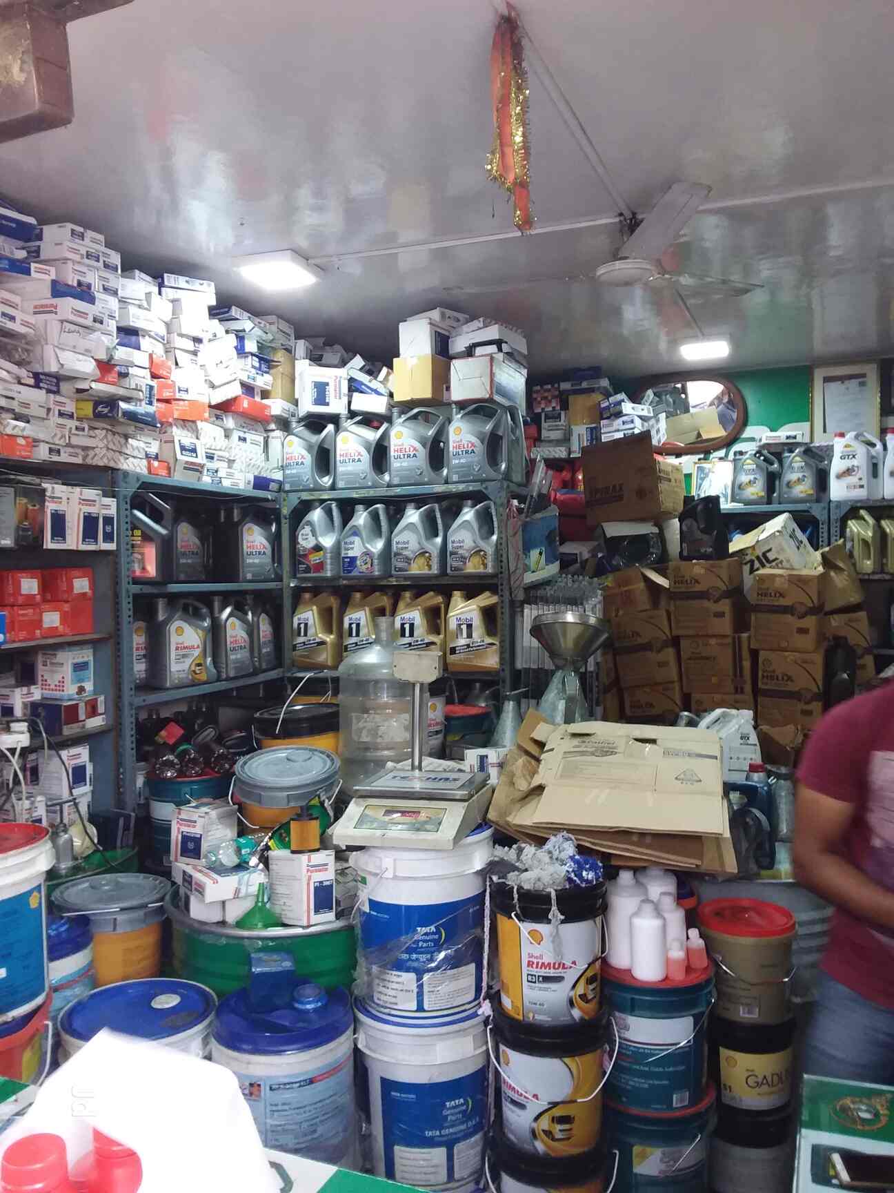 Sri Balaji Lubricants & Spares in Ganganagar,Bangalore Best Lubricant