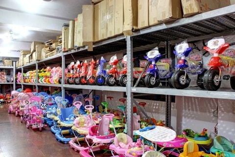 Toys n discount toys baby shop