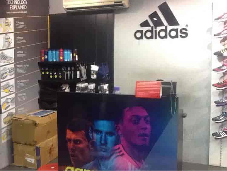 adidas factory outlet malleswaram