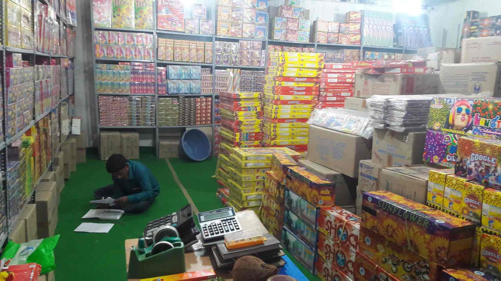 Top Fire Cracker Dealers in Mysore Road Best Cracker Dealers
