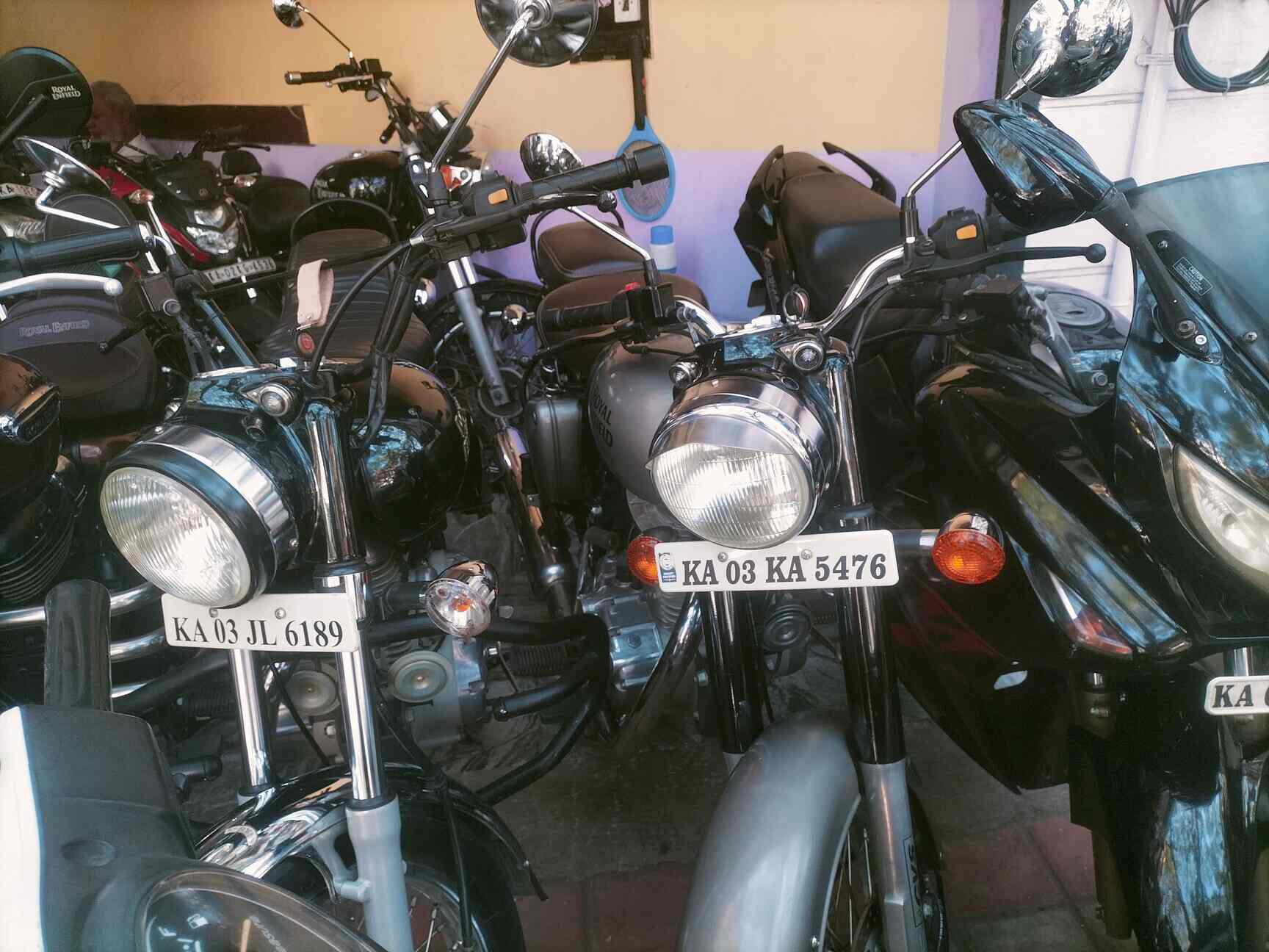 Adams Motors in V V Puram,Bangalore Best Second Hand Motorcycle