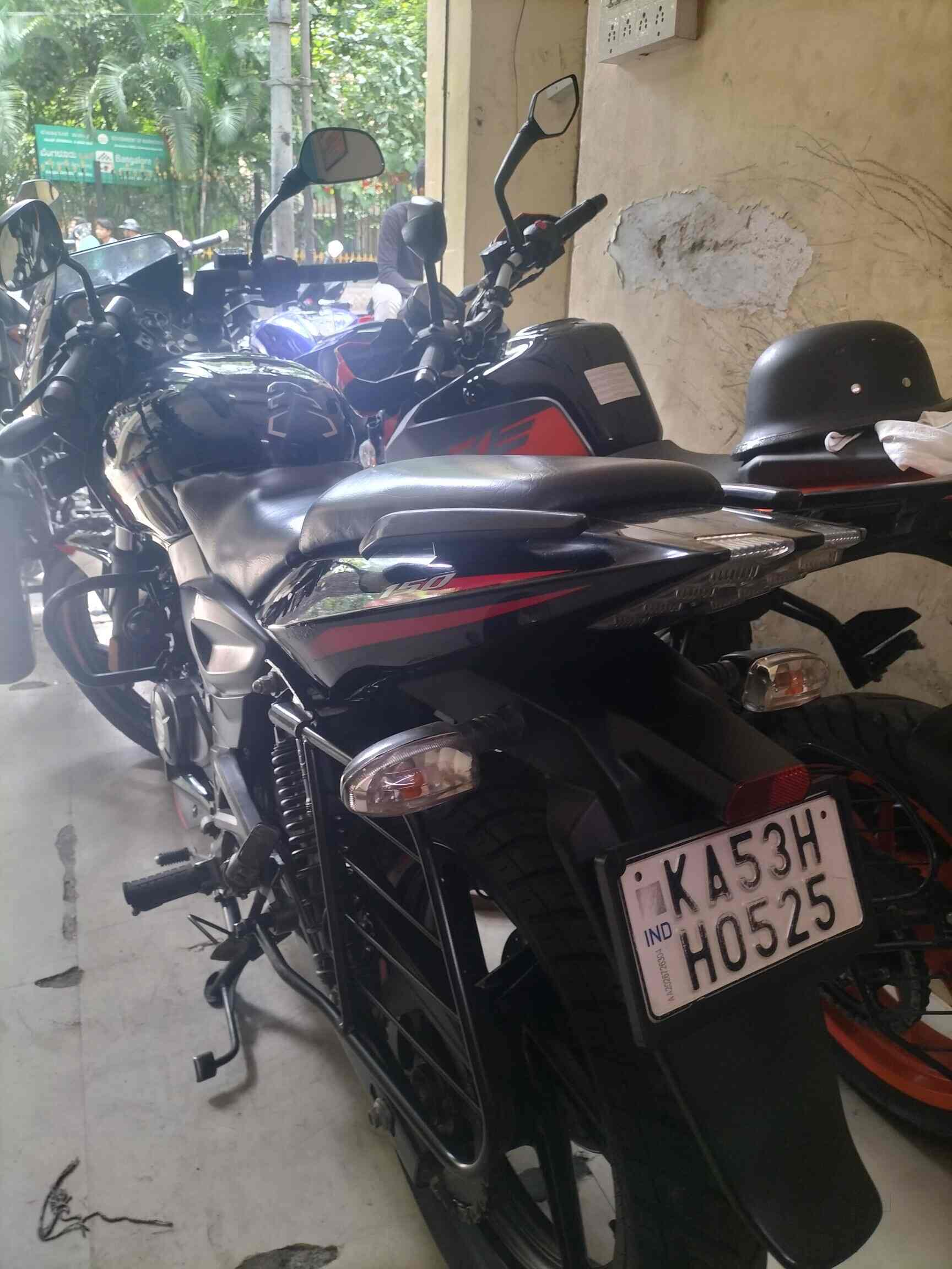 Adams Motors in V V Puram,Bangalore Best Second Hand Motorcycle