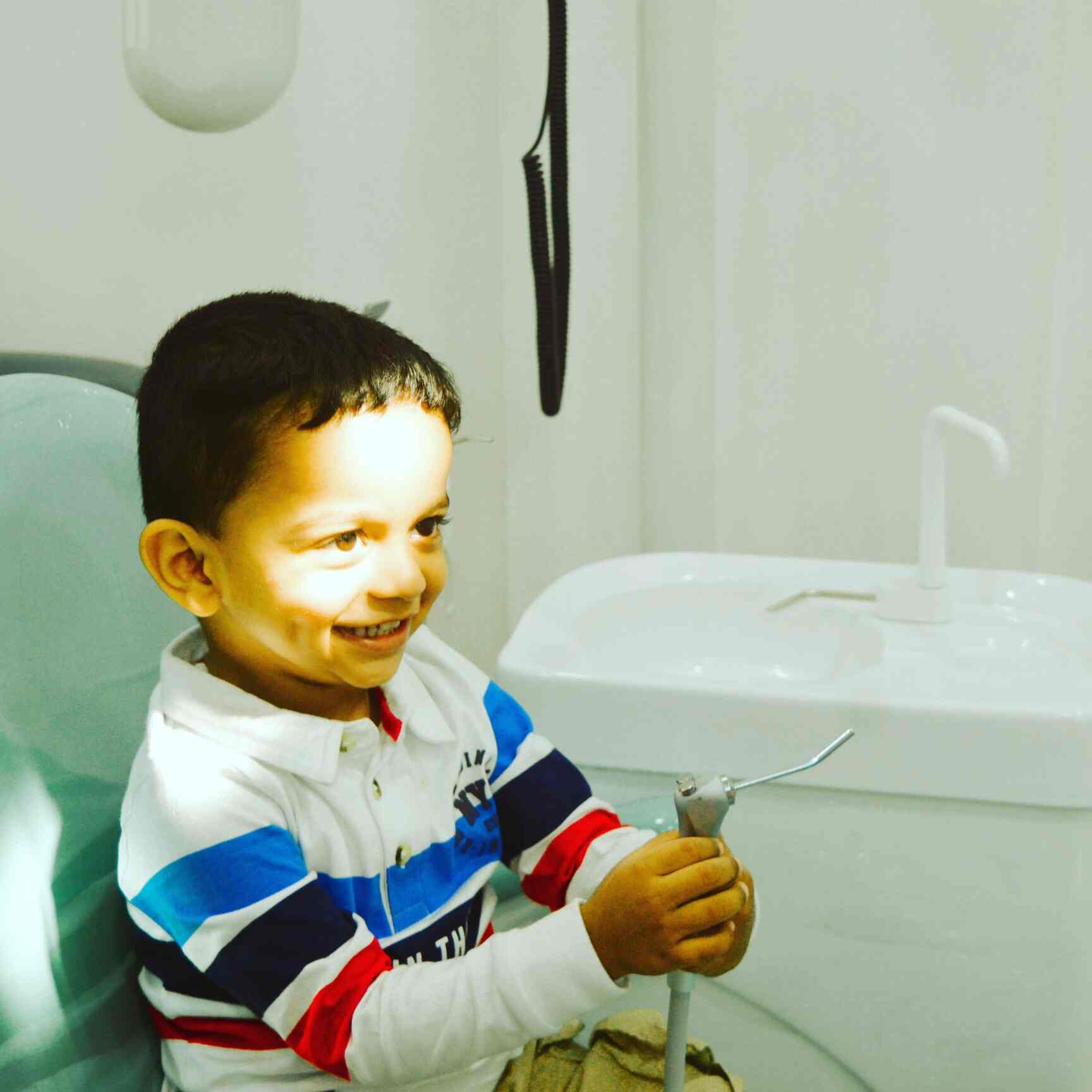 Smile World Dental Clinic & Implant Center in Vidyaranyapura,Bangalore