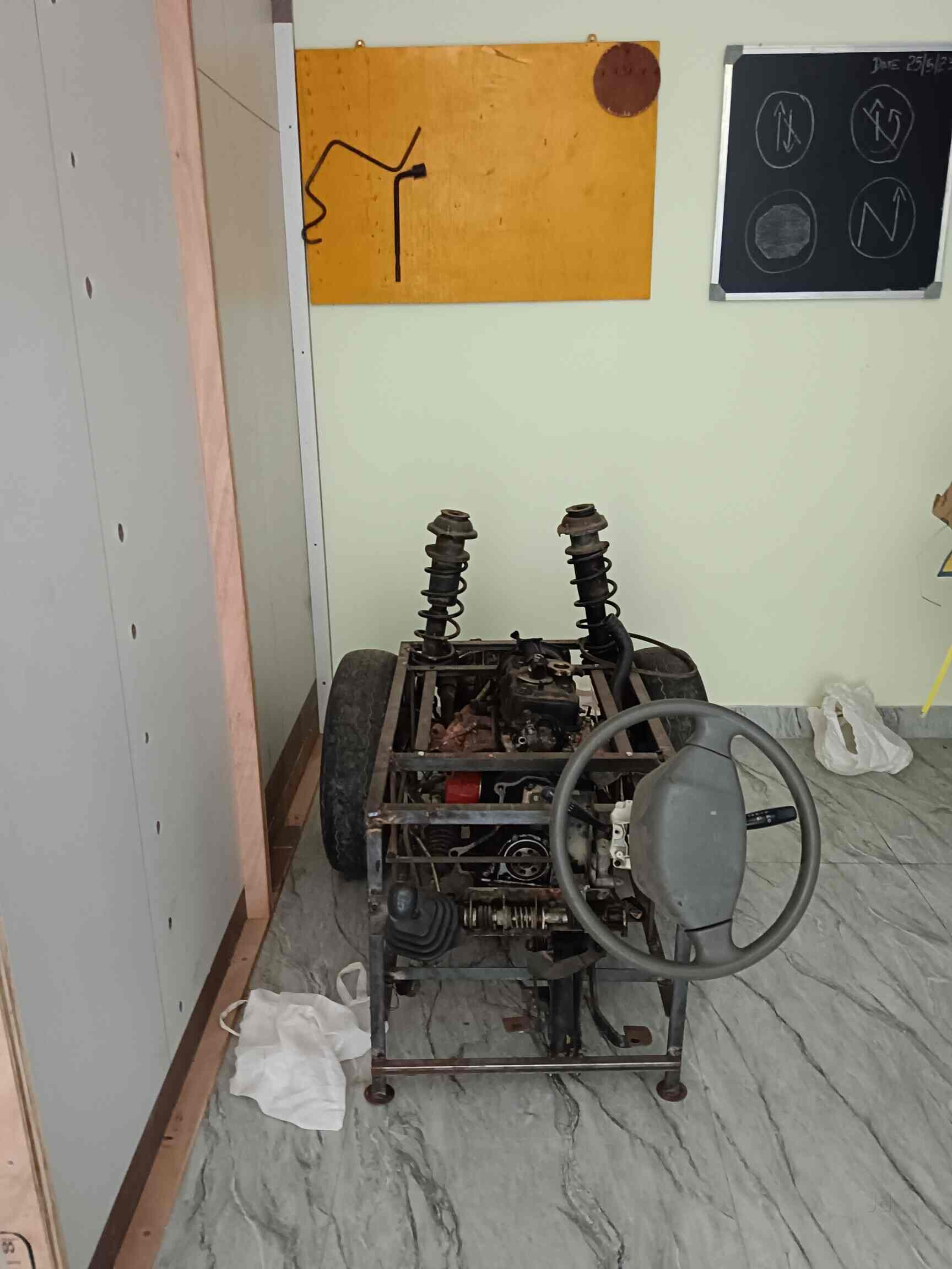 Unique Motor Driving Training School in Bileshivale,Bangalore Best