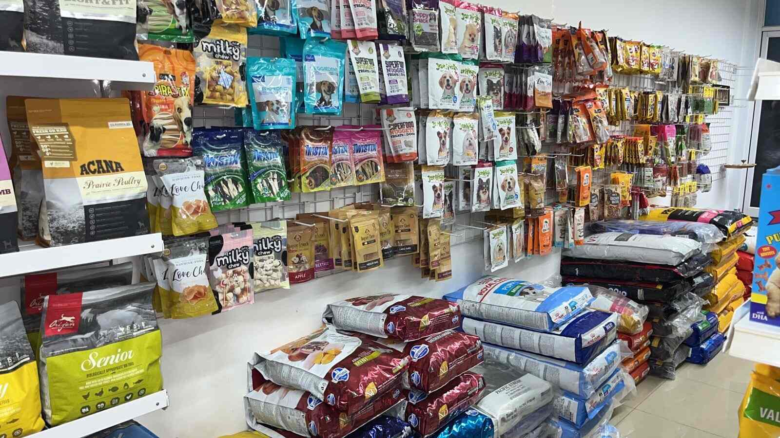 Animal warehouse shop near me