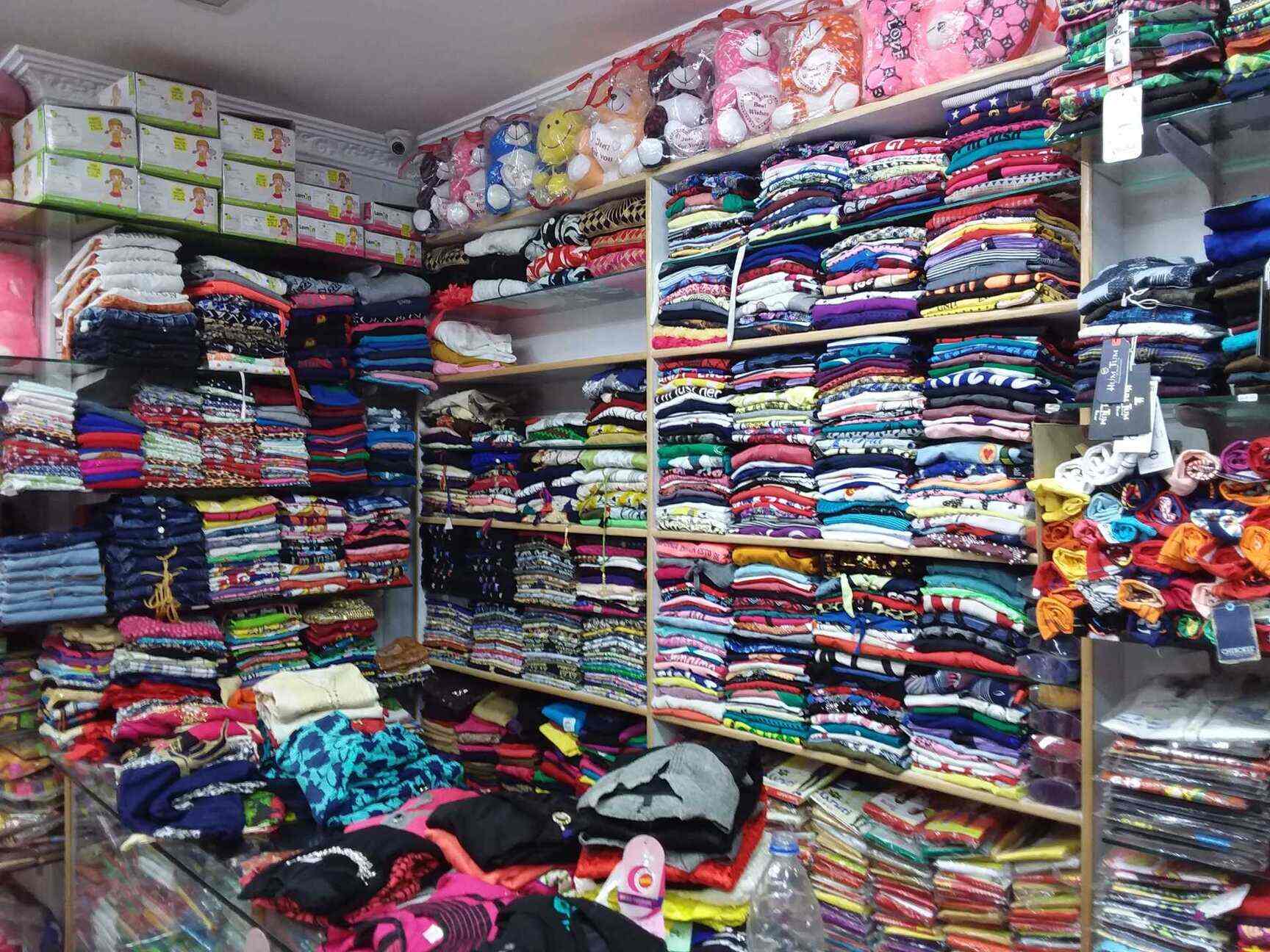 ladies clothes shops