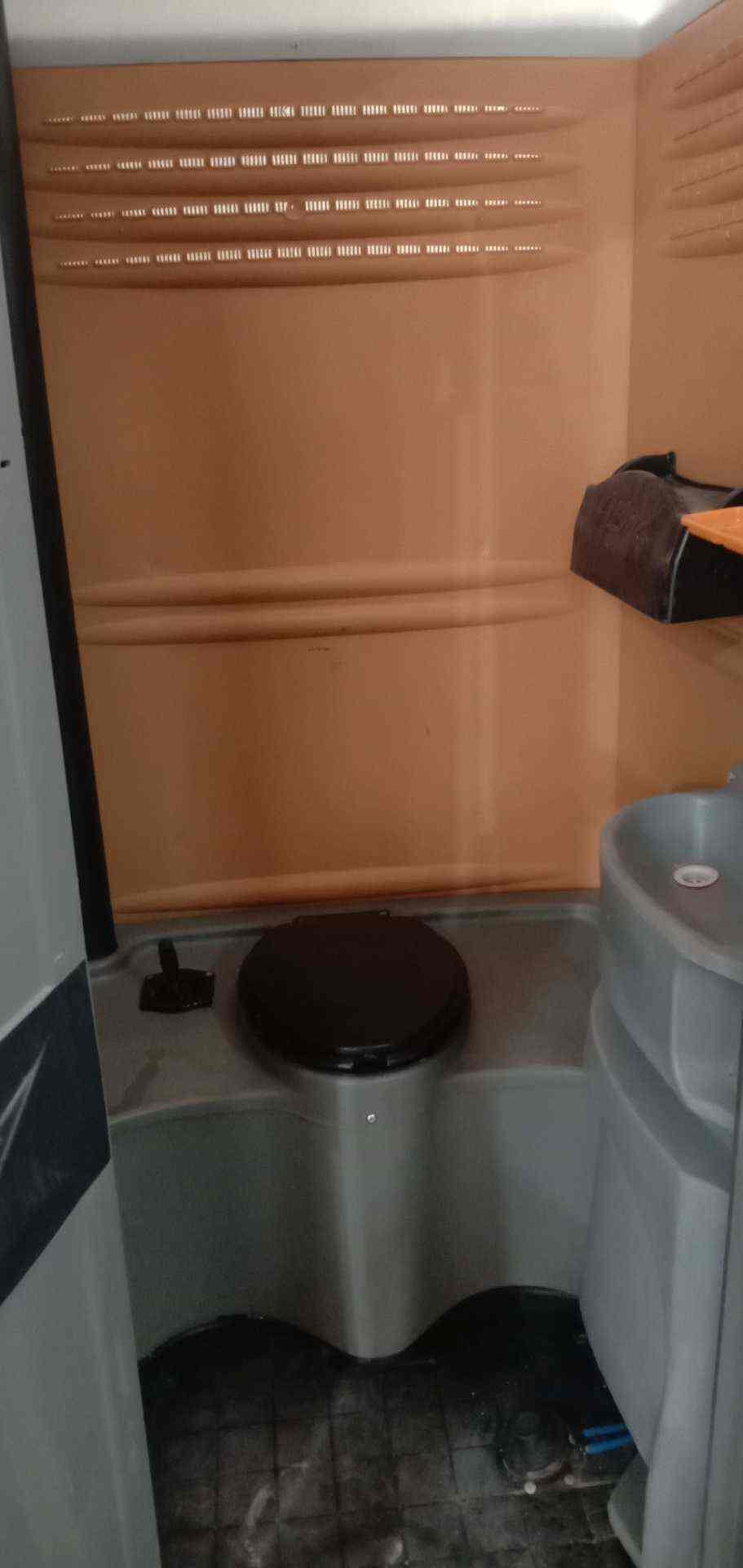 Portable Toilet Mobile Toilet Latest Price, Chemical Toilet Dealers in Kumbakonam पोर्टेबल