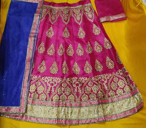 Fancy store dress lancha