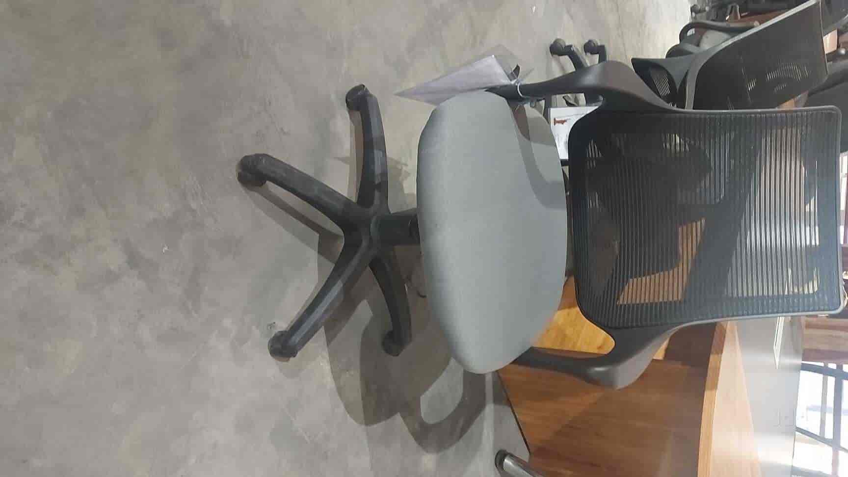 Top Revolving Chair Repair & Services in Hennur Road Best Revolving