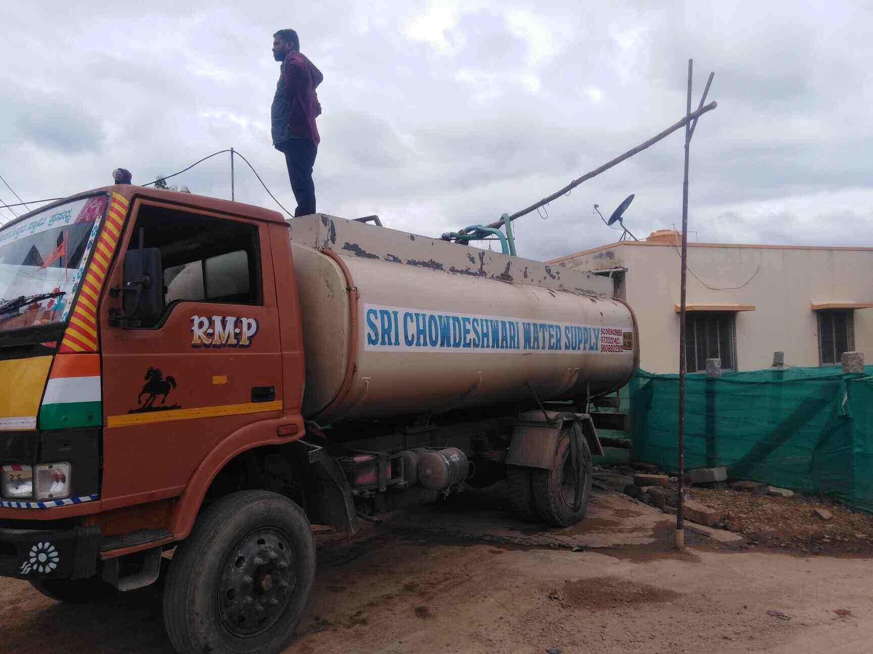 Top Water Suppliers (more Than 20000 Litres) in Gokula Extension Best