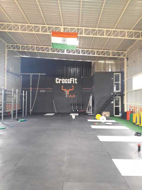 Crossfit store near discount me