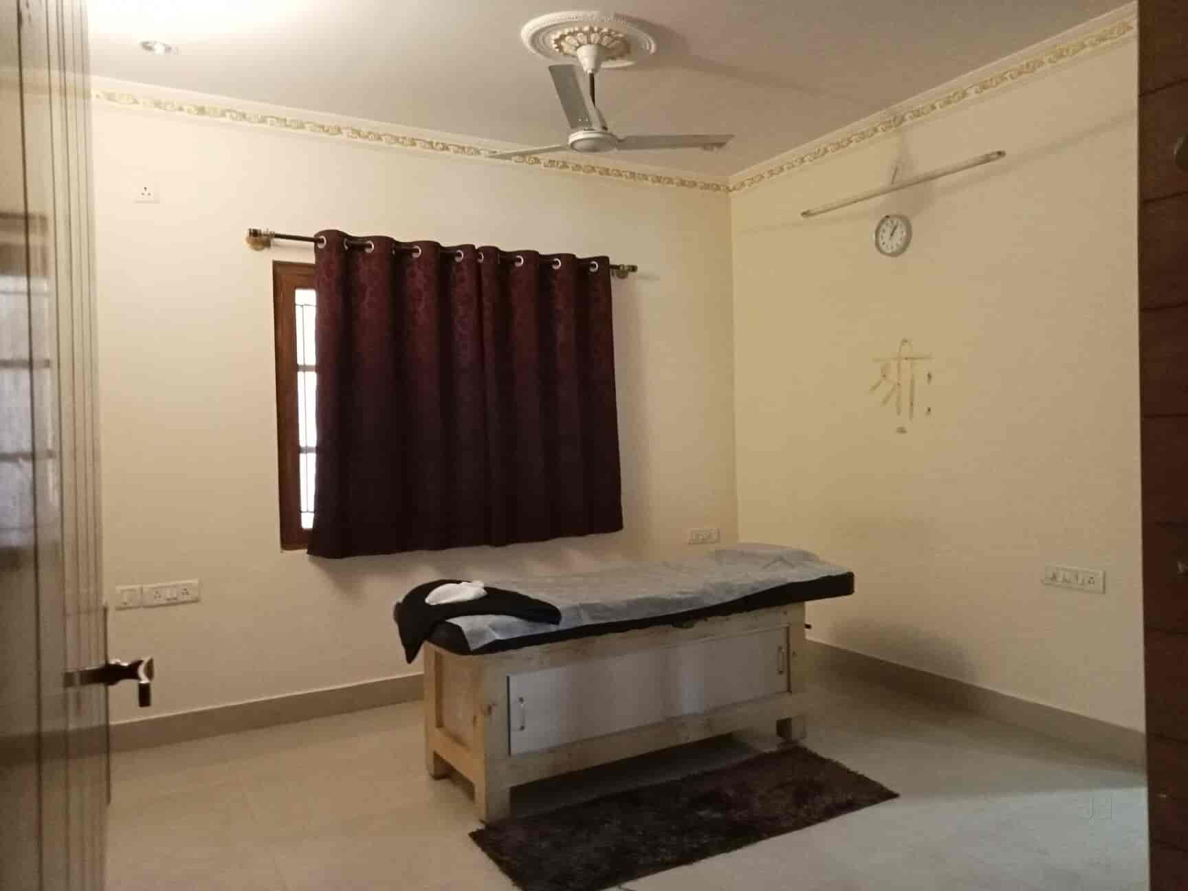 Savera Sp & Beauty in Yelahanka,Bangalore Best Body Massage Centres