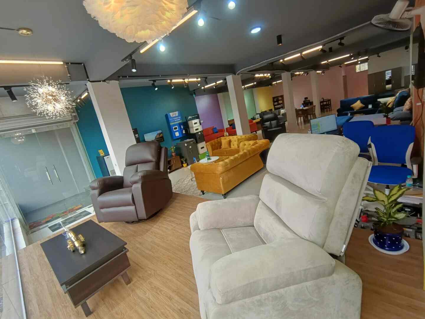 Top Study Table Dealers in Yelahanka Best Student Study Table Dealers