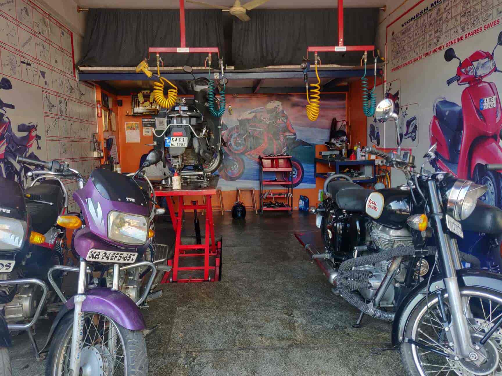 Traveling motorcycle sale mechanic