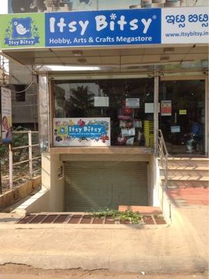 Arts and shop crafts distributors