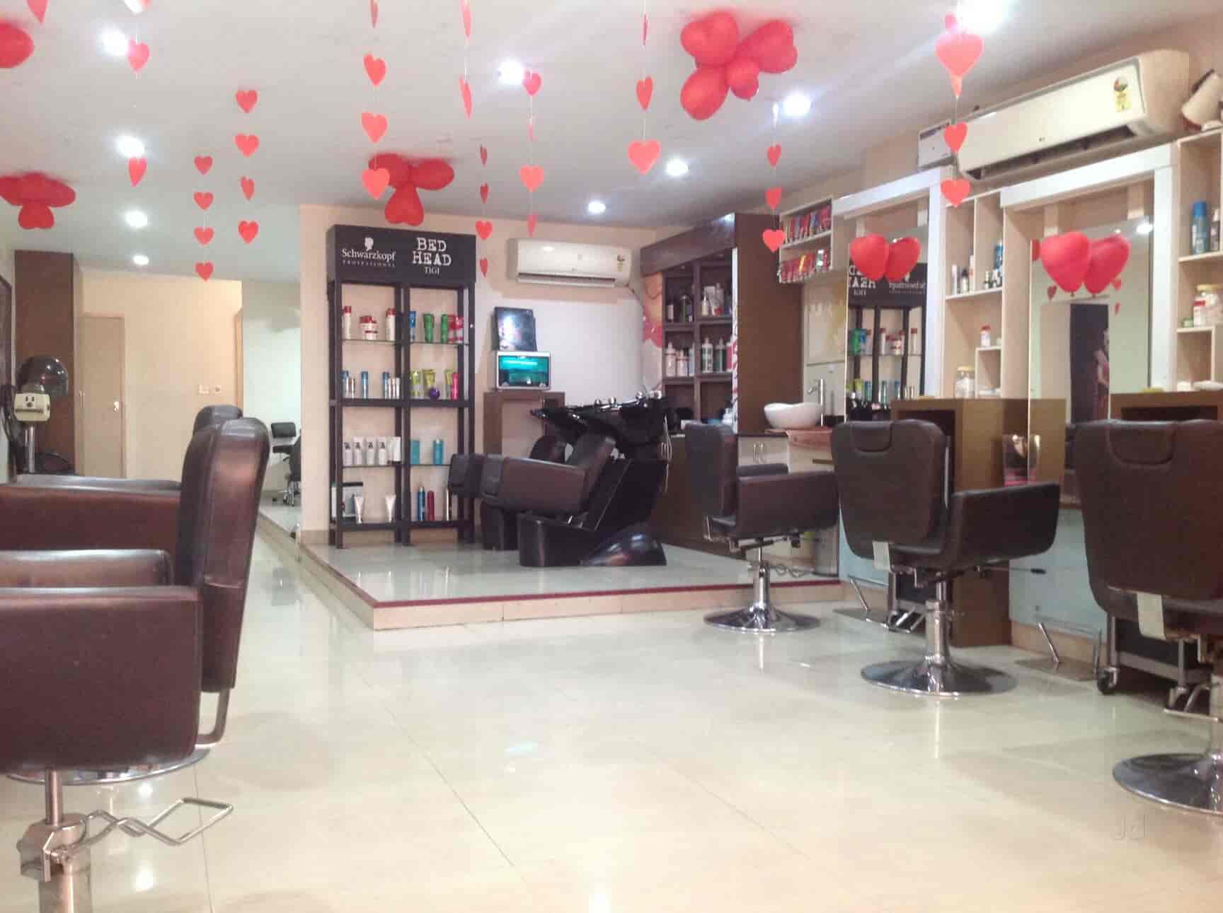 Top 7 Women Beauty Parlours in Yelahanka New Town - Best Ladies Top 7 Women Beauty Parlours in Yelahanka New Town - Best Ladies