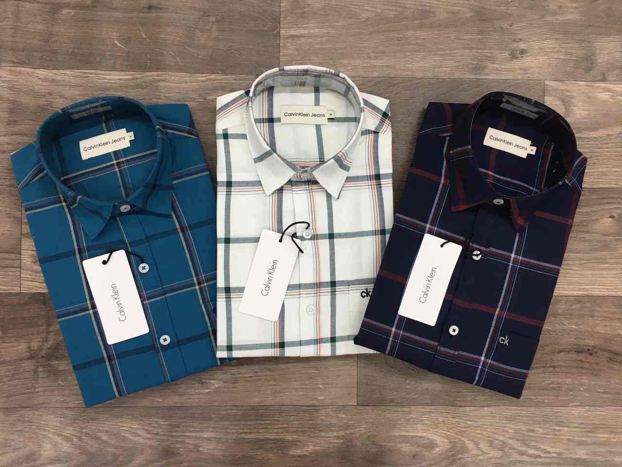 Top Stocklot Garment Wholesalers in Surat स्टॉकलोत गारमेंट