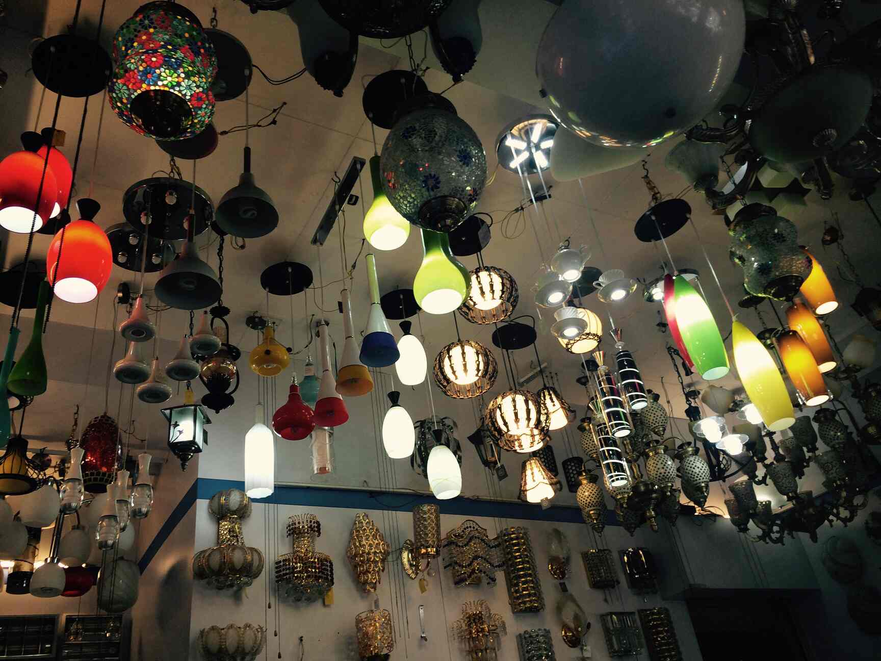 Top Chandelier Dealers in BVK Iyengar Road Best Chandlier Bangalore