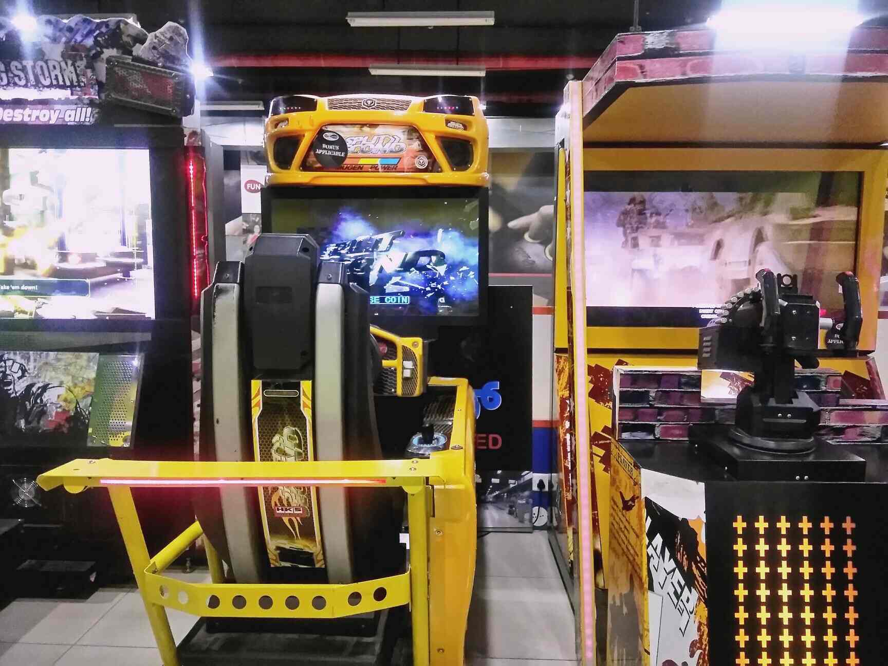 Top Bowling Alleys near Esteem MallHebbal,Bangalore Best Best