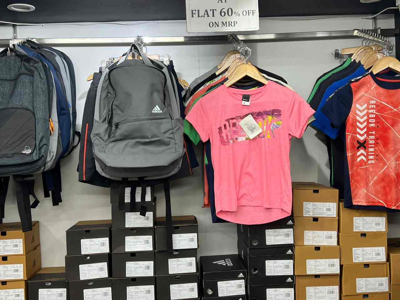 Top Shoe Distributors in Agra शू डिस्ट्रीब्यूटर्स, आगरा Best