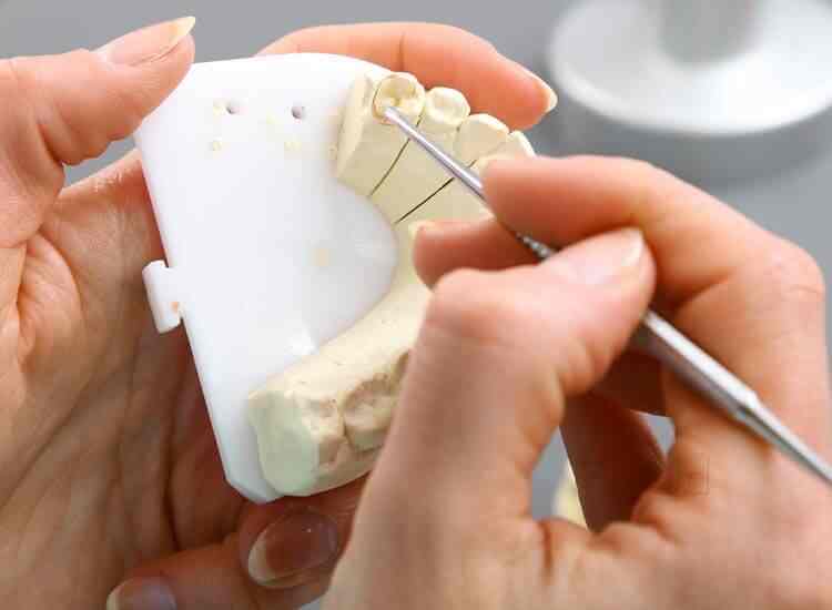 Dr. Naveen (Sagar Dental Clinic) in Hsr Layout,Bangalore Best