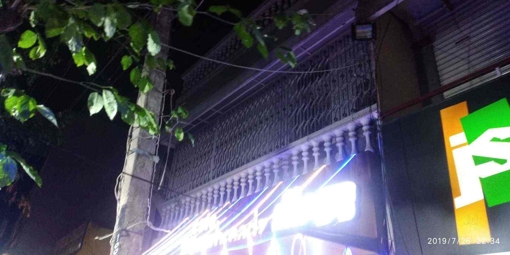 Cafe Silverbread in Kammanahalli,Bangalore Best Ice Cream Retailers