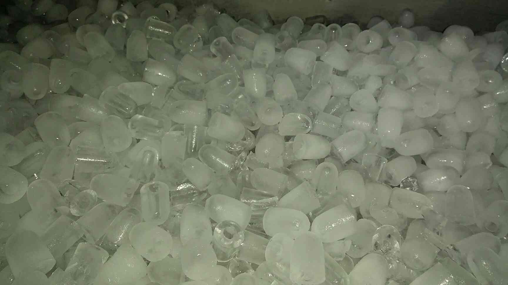 Top Ice Cube Dealers in BTM Layout 2nd Stage Best Ice Cube Supplier