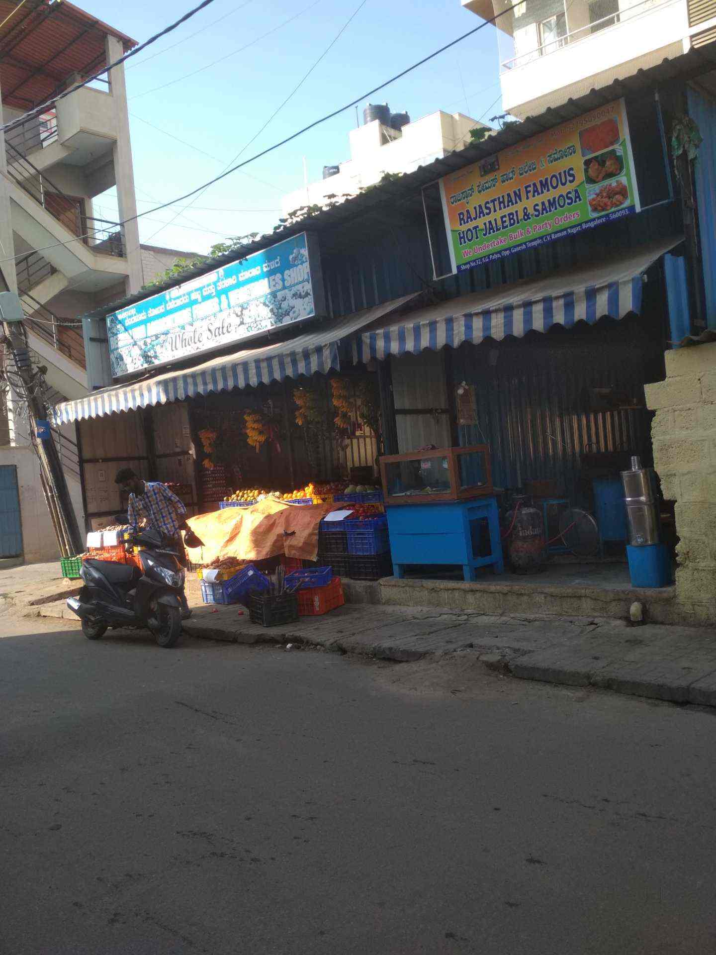 Bangalore Agricultural Fruits And Vegetable Shop in C V Raman Nagar