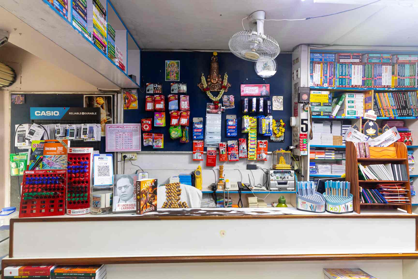 Sri Book World in Basavanagudi,Bangalore Best Book Dealers in