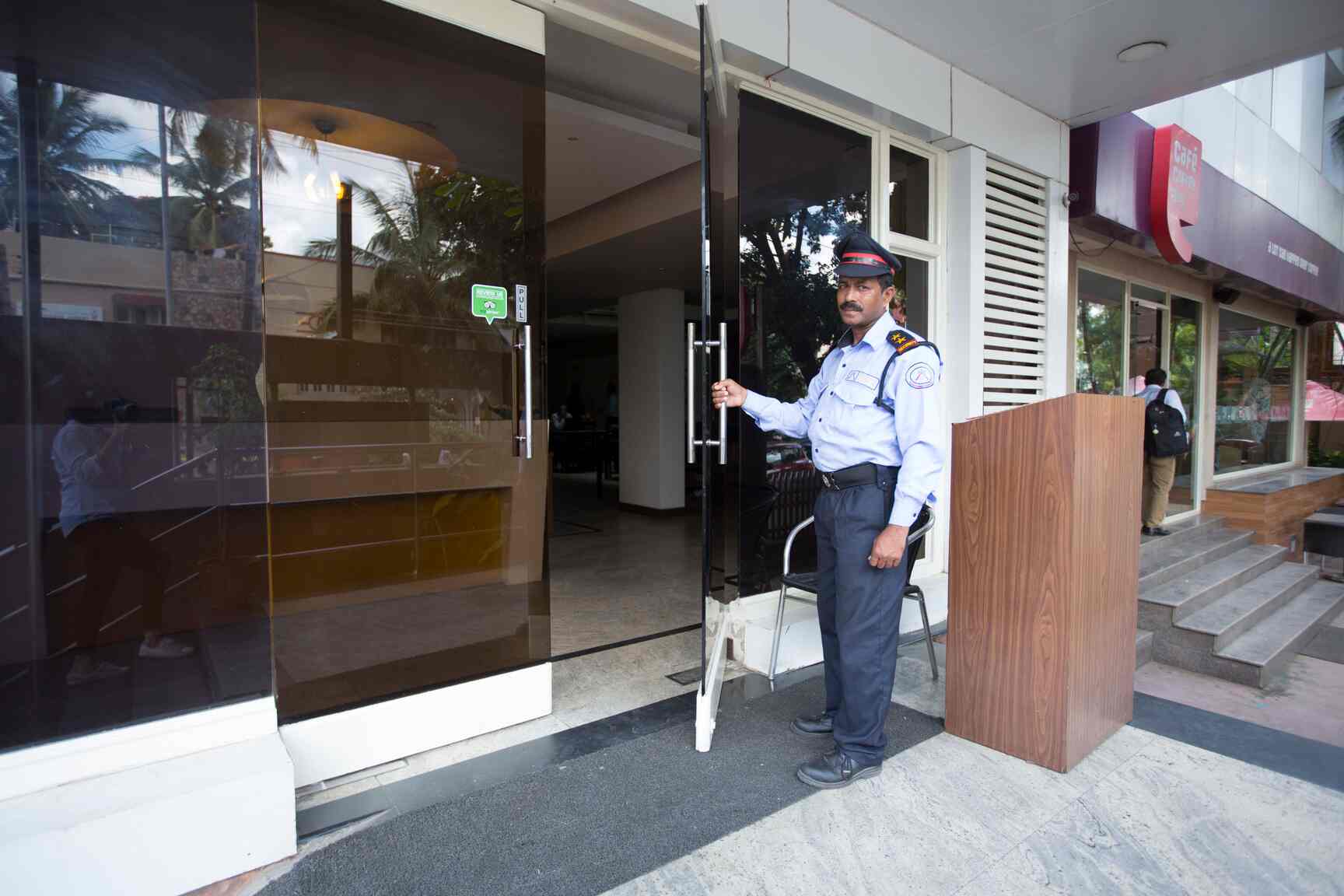 Book Hotel Mint Downtown in Koramangala 4th Block,Bangalore Best 3 Star Hotels in Bangalore