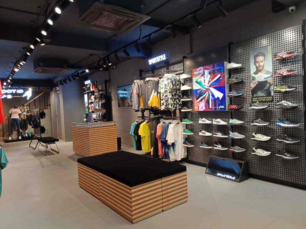 Asics store bangalore hotsell