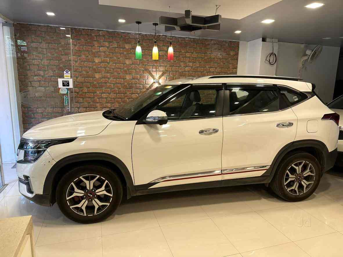 Hillman Car Care in Jeewan Sathi Colony,Bangalore Best Car Cleaning