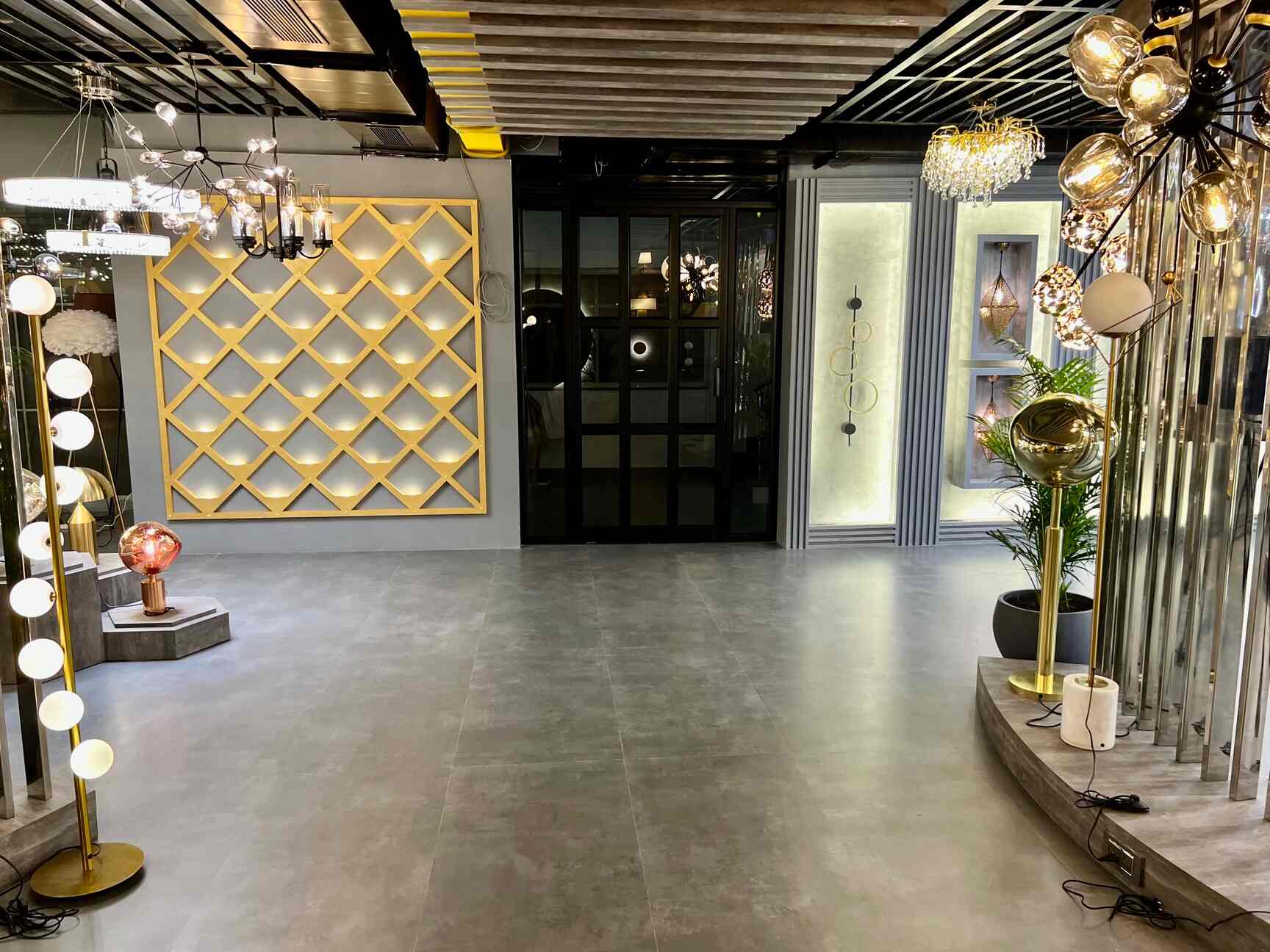 Top Decorative Light Dealers in BVK Iyengar Road Best Designer Light