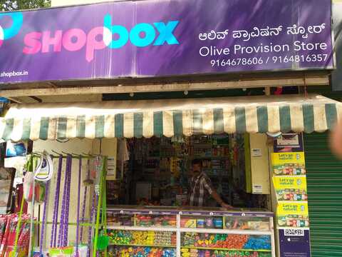 Box store near on sale me