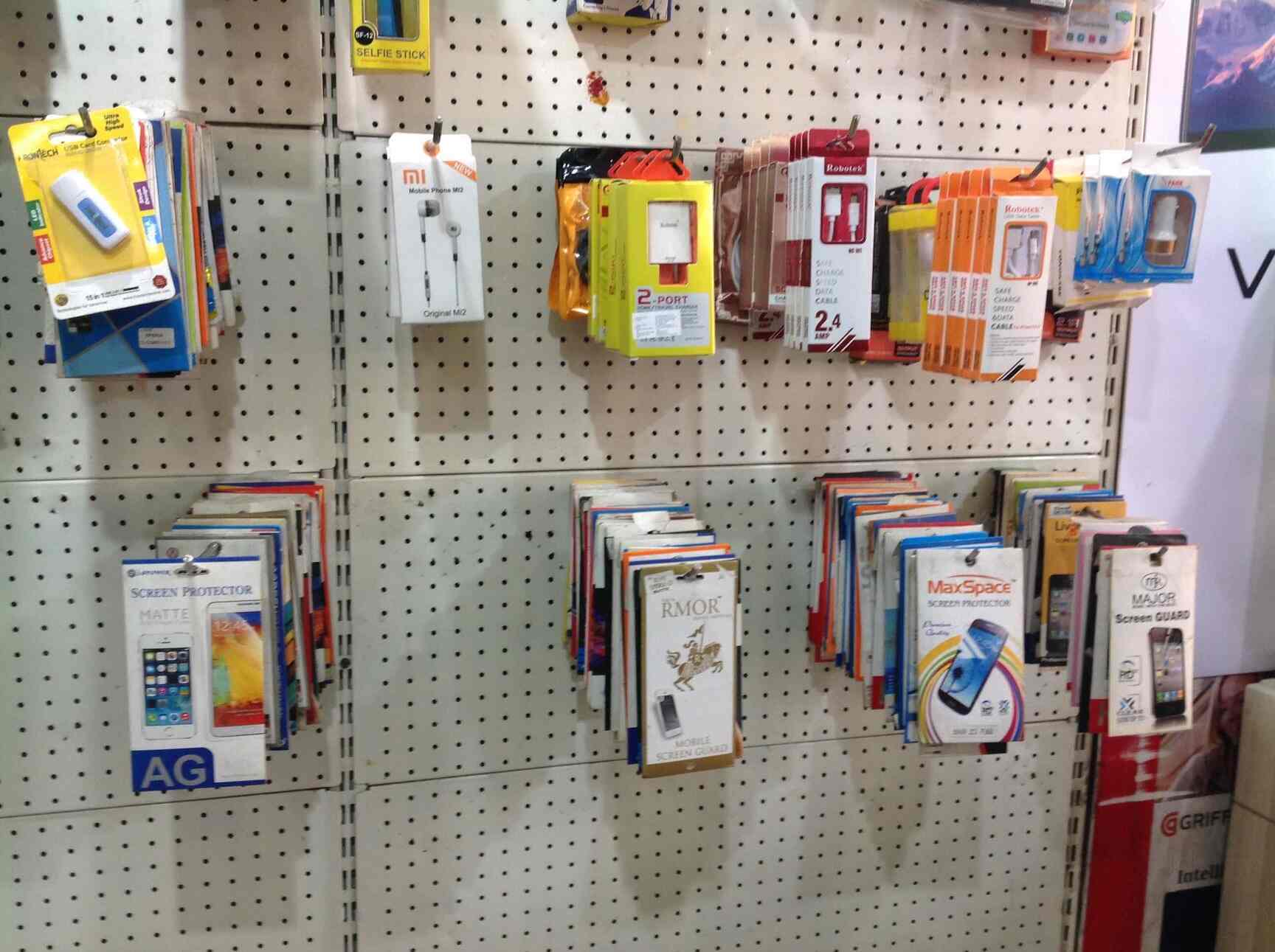 Ang Mobile Gallery in Jayanagar 4th Block,Bangalore Best AppleMobile Phone Accessory Dealers