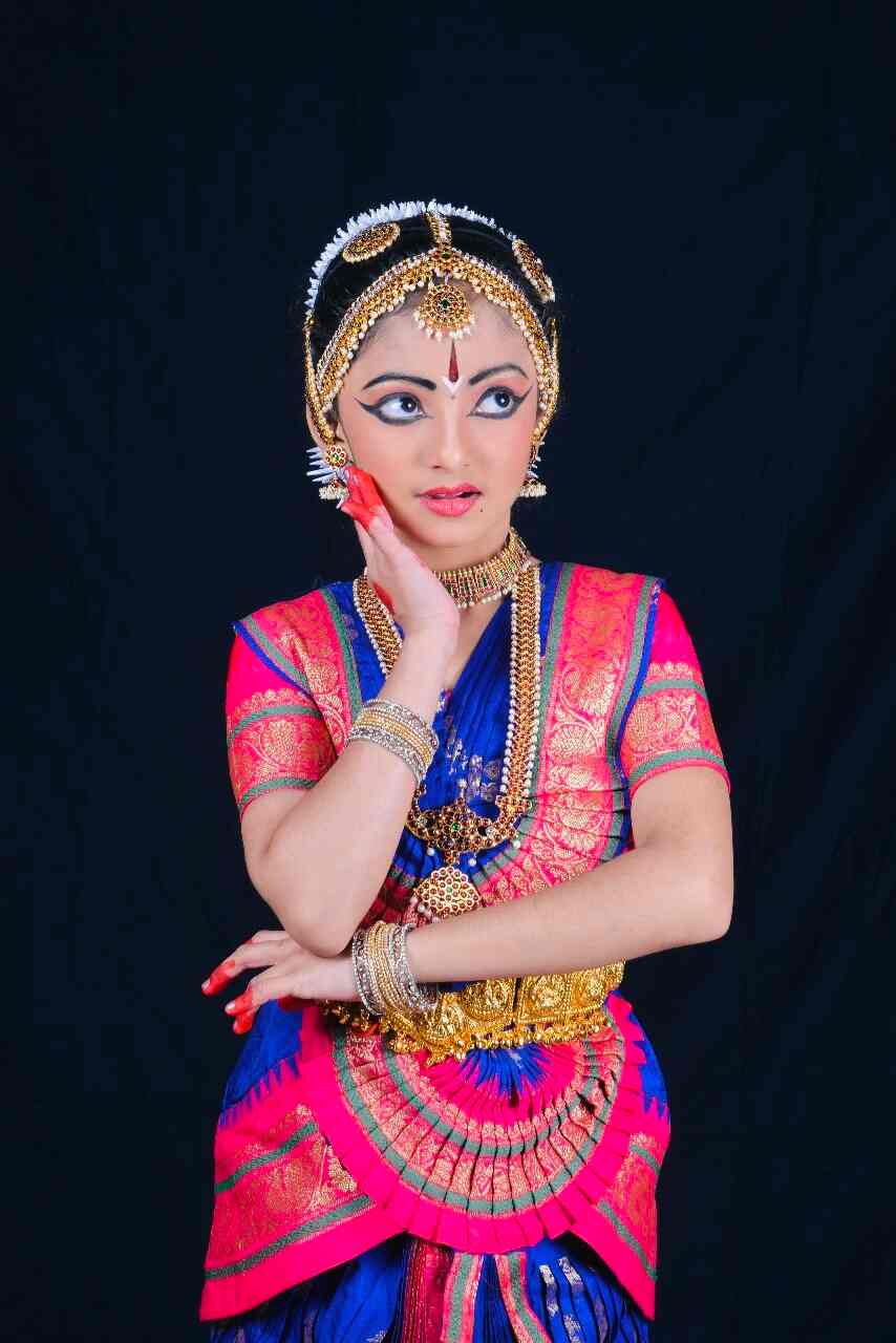 Ms Priya in Bagalur Main RoadBagalur Cross,Bangalore Best Music