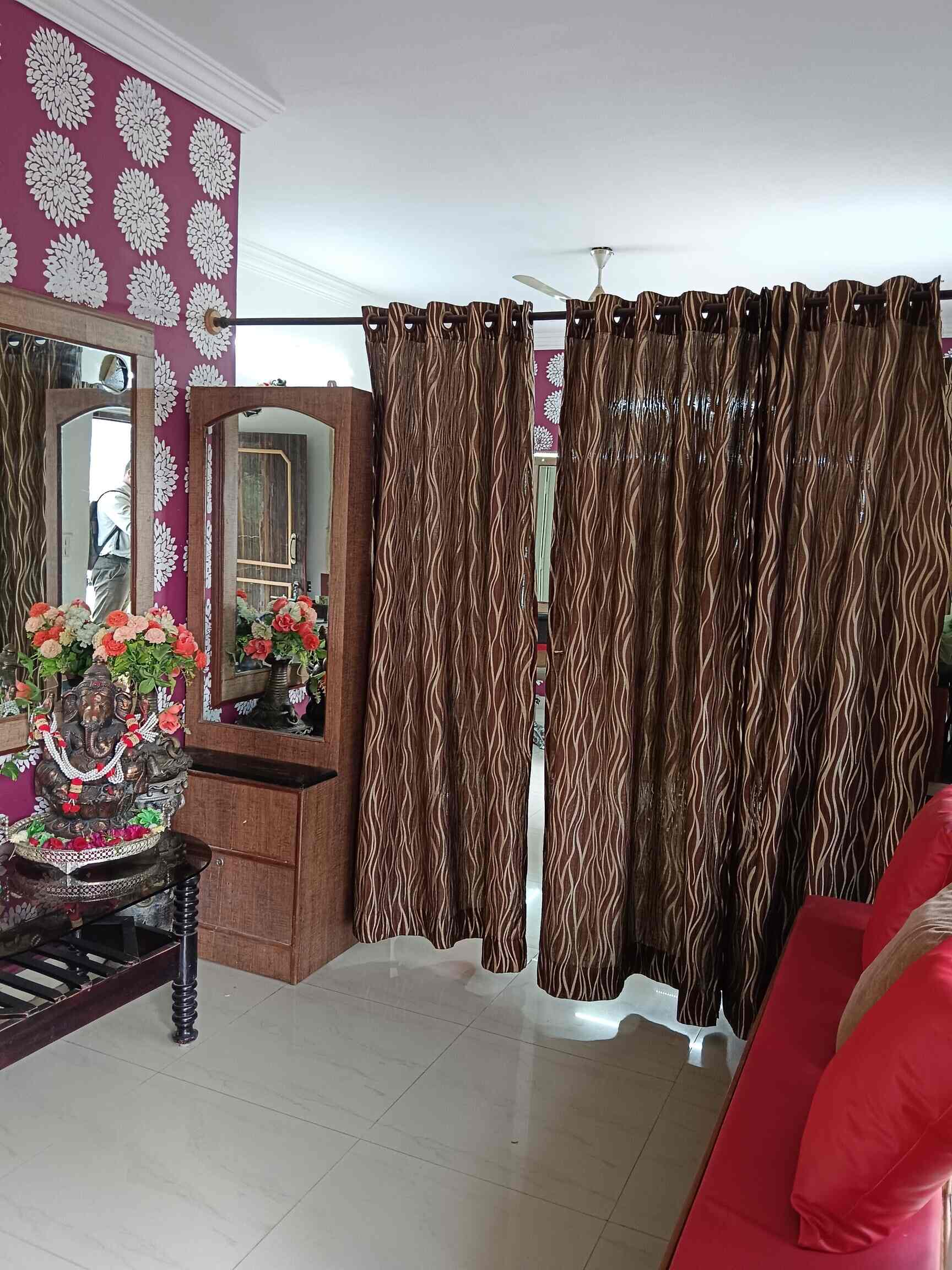 The Mirror Beauty Salon in Hbr Layout 4th Block,Bangalore Best Beauty