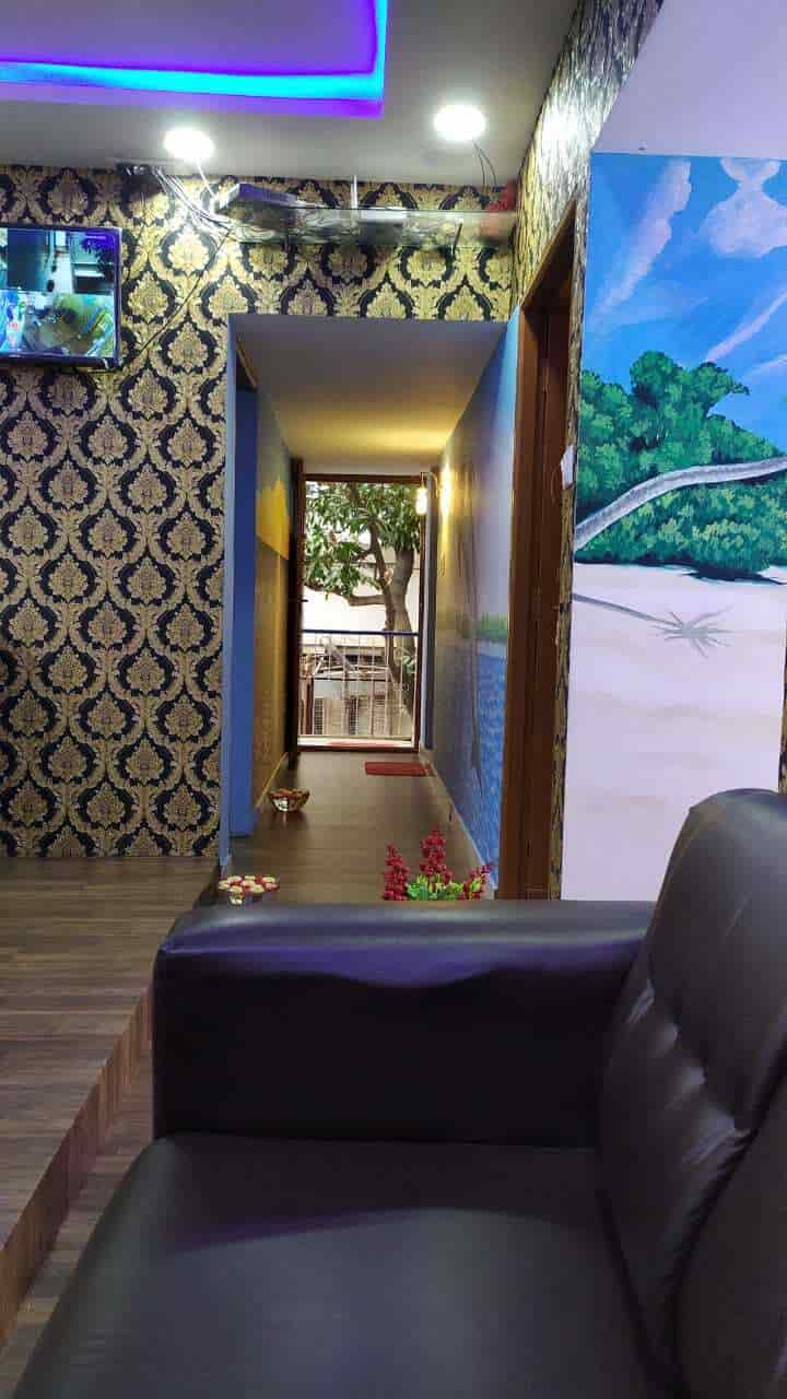 Nature Shine Saloon Spa in Indiranagar,Bangalore Best Body Massage