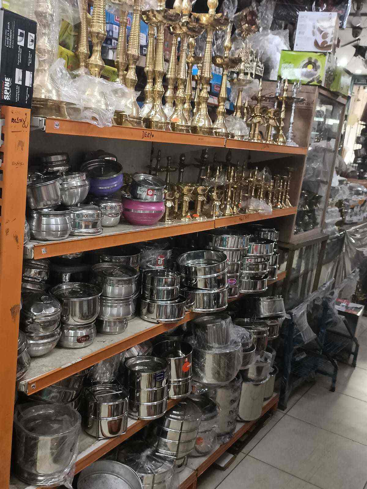 Hayagreeva Enterprises in Opp Davangere Benne Dosa,Bangalore Best