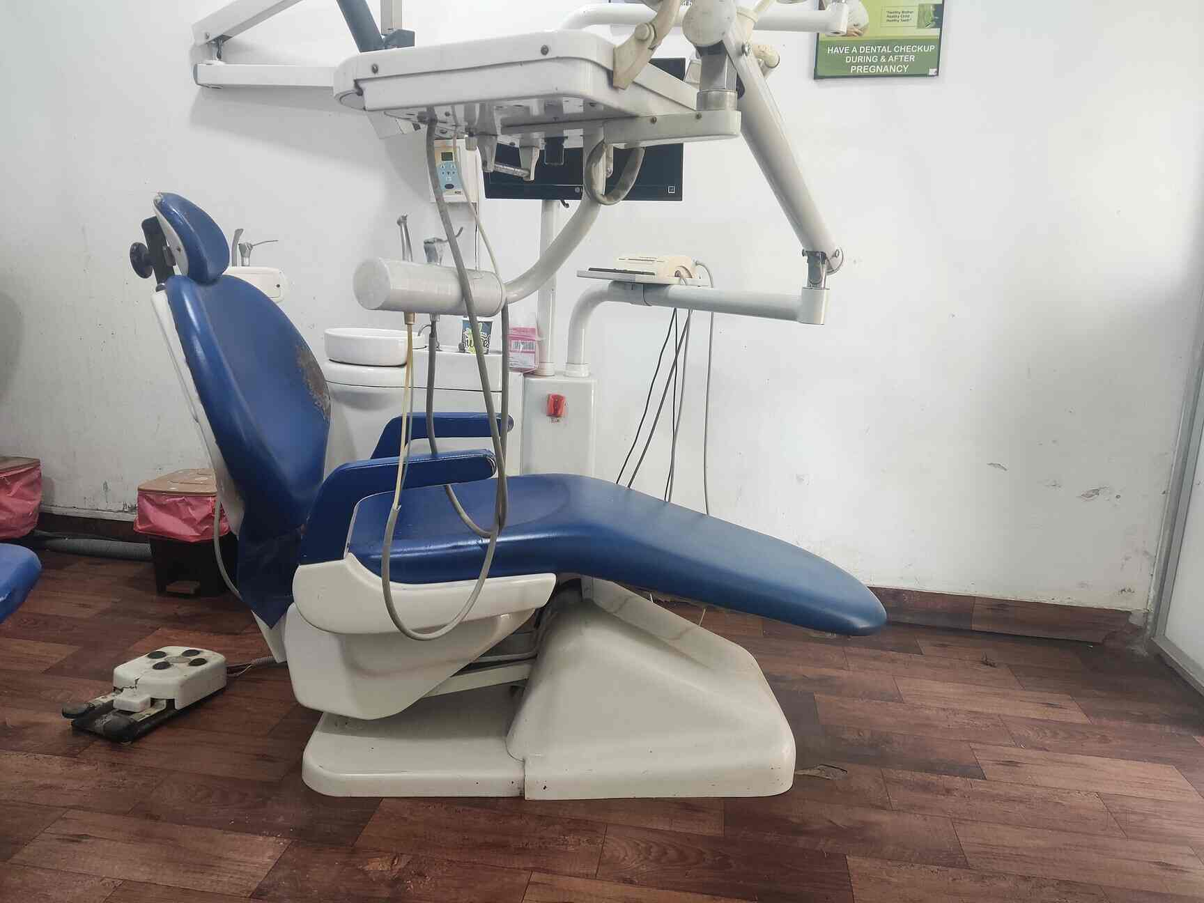 Dr. Raghu D (Anu Dental Clinic) in Vidyaranyapura,Bangalore Best