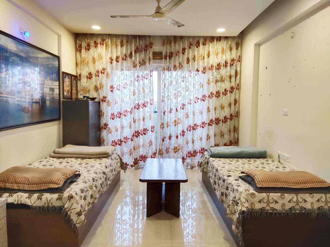 loco hotels listings
