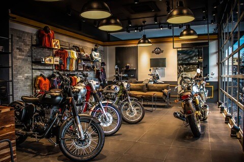 Cvs motors outlet royal enfield