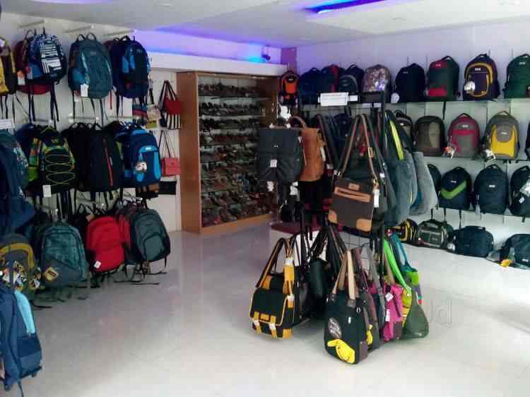 Hizaa Bags in Rajajinagar,Bangalore Best VIPBag Dealers in Bangalore
