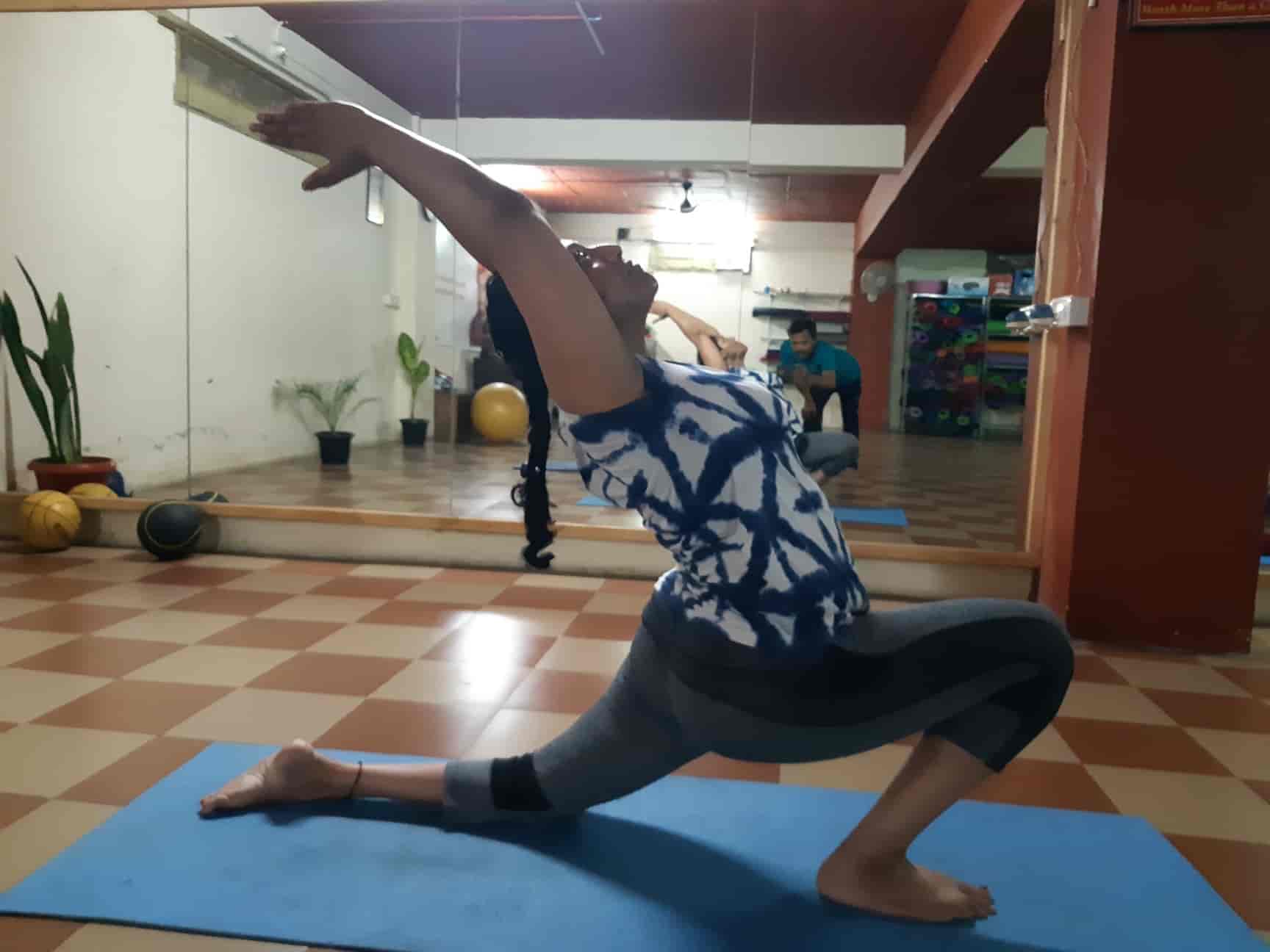 Top Yoga Classes For Spine in Bangalore Best Yoga Classes For Spinal