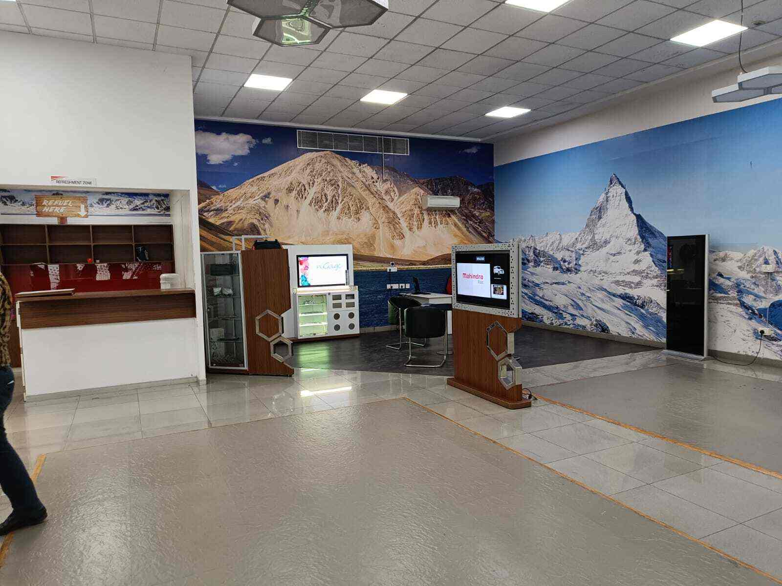 India Garage in Mahadevapura,Bangalore Best MahindraCar Repair