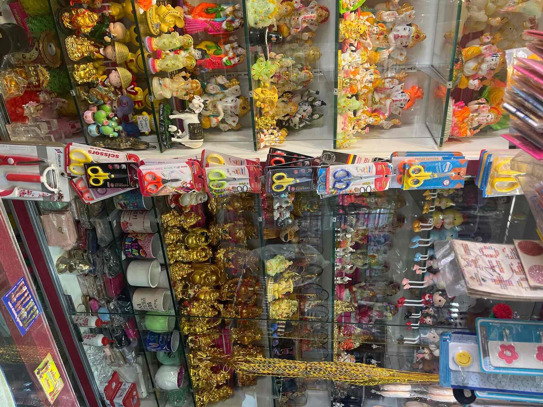 Mahalaxmi Fancy & Gift Centre in Hsr Layout,Bangalore Best Gift Shops