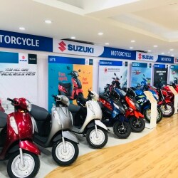 Suzuki cycle dealer near hot sale me