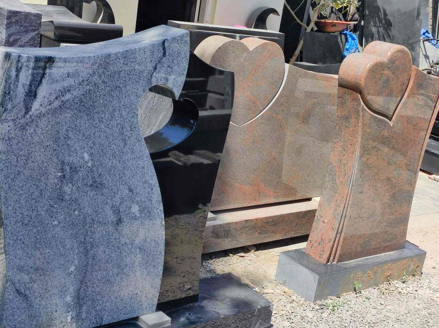 Top Granite Monument Dealers in Bangalore ग्रेनाइट मोन्यूमेंट डीलर्स