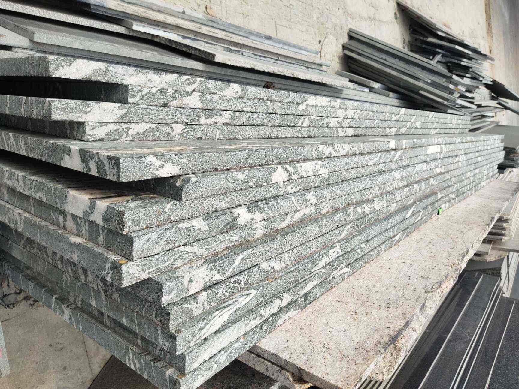 Top Granite Monument Dealers in Bangalore ग्रेनाइट मोन्यूमेंट डीलर्स