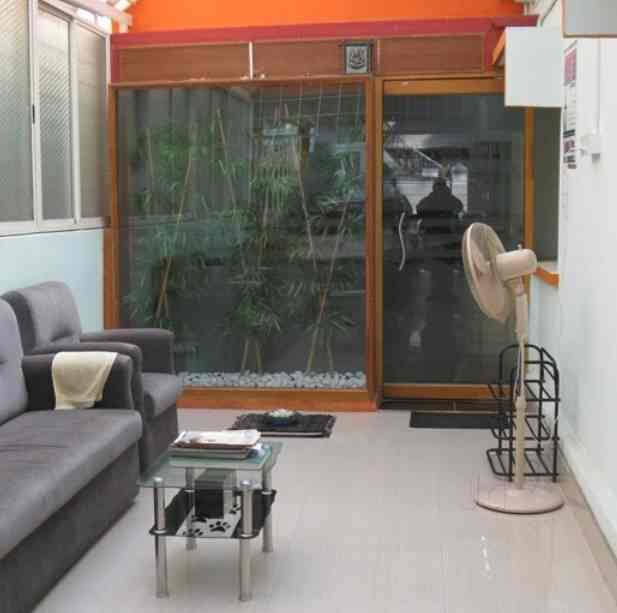 Dr. Deepak (Beyond Smiles) in Indiranagar,Bangalore Best Endodontist